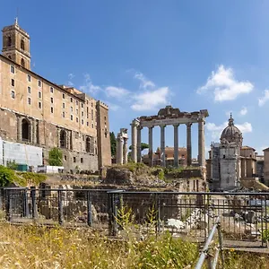 Appartement Vg Fori Imperiali 5 Stelle Elegante, Rome