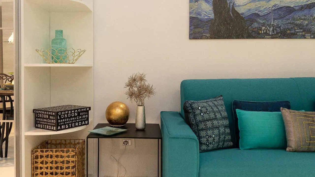 Giulia Apartment-Rental In Rome